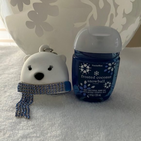 SOLD ! BBW Polar Bear With Gemstone Scarf PocketBac Holder + FREE GIFT Hand Gel - Picture 3 of 5